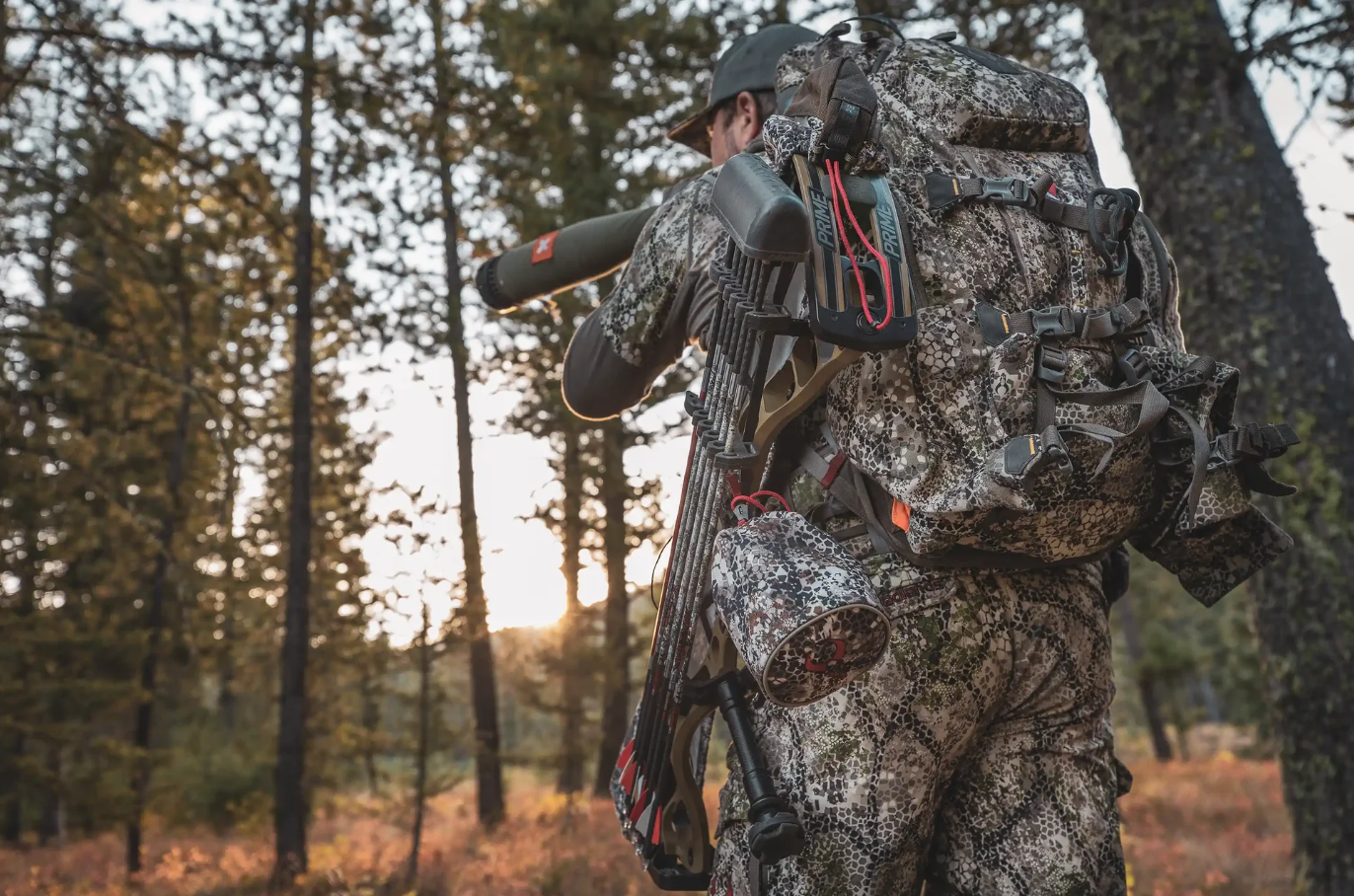 Hunter glassing in changing mountain weather